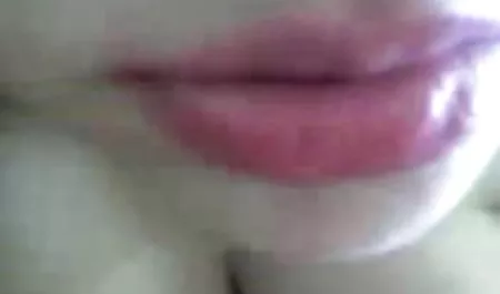 플러스 라인 아마추어 금발 Feser-큰 포르노 무료 스타킹 가슴