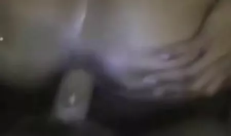 써니,뜨거운 여자 우크라이나어 포르노 항문에 스타킹