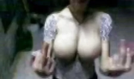 당신의 아내를 잡는 당신,당신 바보! 포르노에서 스타킹 학교에서