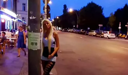 다른 갈색 머리,질문에 대한 답변을... 르는 아가씨에서 스타킹