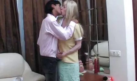 젖은 성별 스타킹에서 시계 수요일,하이틴